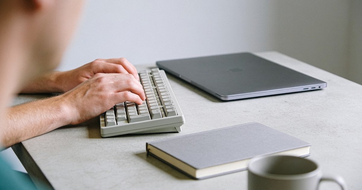 Strukturierter Entwicklungs-Arbeitsplatz, TYPO3-Upgrade und -Wartung im DACH-Grenzraum